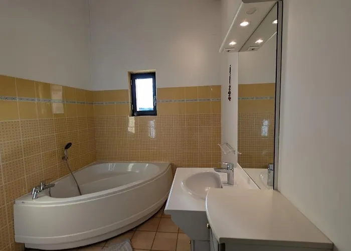 בית נופש Mas 5 Etoiles Cevennes - 4h30 De Geneve - Calme Absolu Et Nature - Piscine 12m Rousson (Gard)